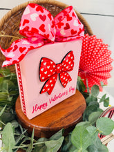 Load image into Gallery viewer, Valentine’s Bow Block