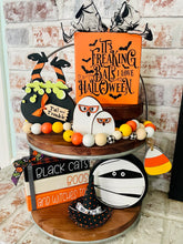 Load image into Gallery viewer, Ghost Family