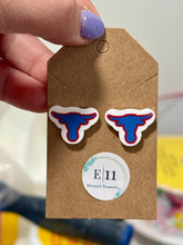 Load image into Gallery viewer, Shorthorn Earrings
