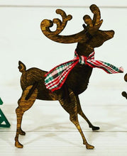 Load image into Gallery viewer, Wooden Reindeer