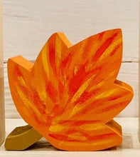 Load image into Gallery viewer, Fall Leaf "O" Piece