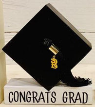 Load image into Gallery viewer, Graduation Cap "O" Piece