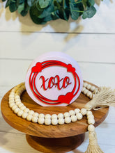Load image into Gallery viewer, XOXO 3D Round
