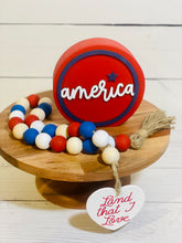 Load image into Gallery viewer, America Round Block