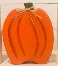 Load image into Gallery viewer, Pumpkin "O" Piece