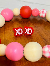 Load image into Gallery viewer, Valentine's Earrings