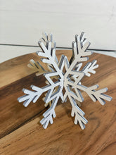 Load image into Gallery viewer, white snowflake