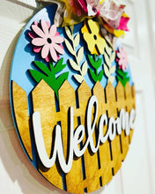 Load image into Gallery viewer, Welcome Spring Door Hanger