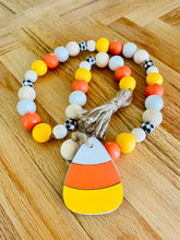 Load image into Gallery viewer, Candy Corn Beads
