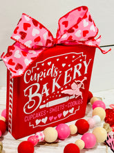 Load image into Gallery viewer, Cupid’s Bakery Block
