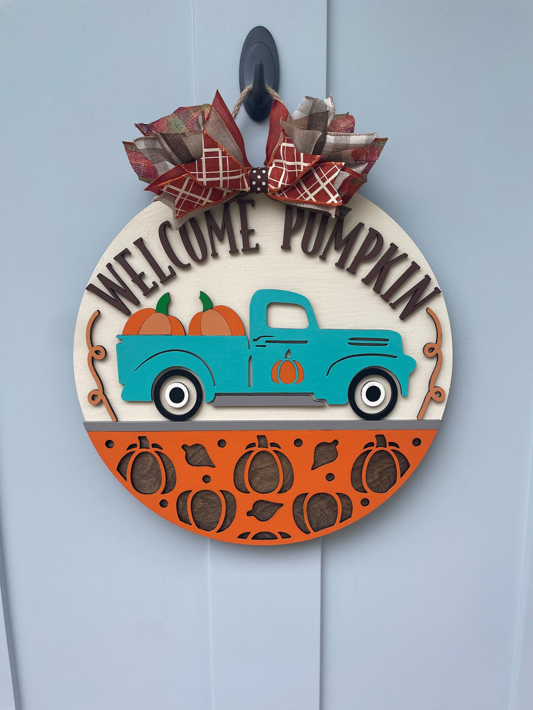Welcome Pumpkin Truck Door Sign