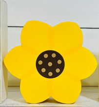 Load image into Gallery viewer, Sunflower &quot;O&quot; Piece
