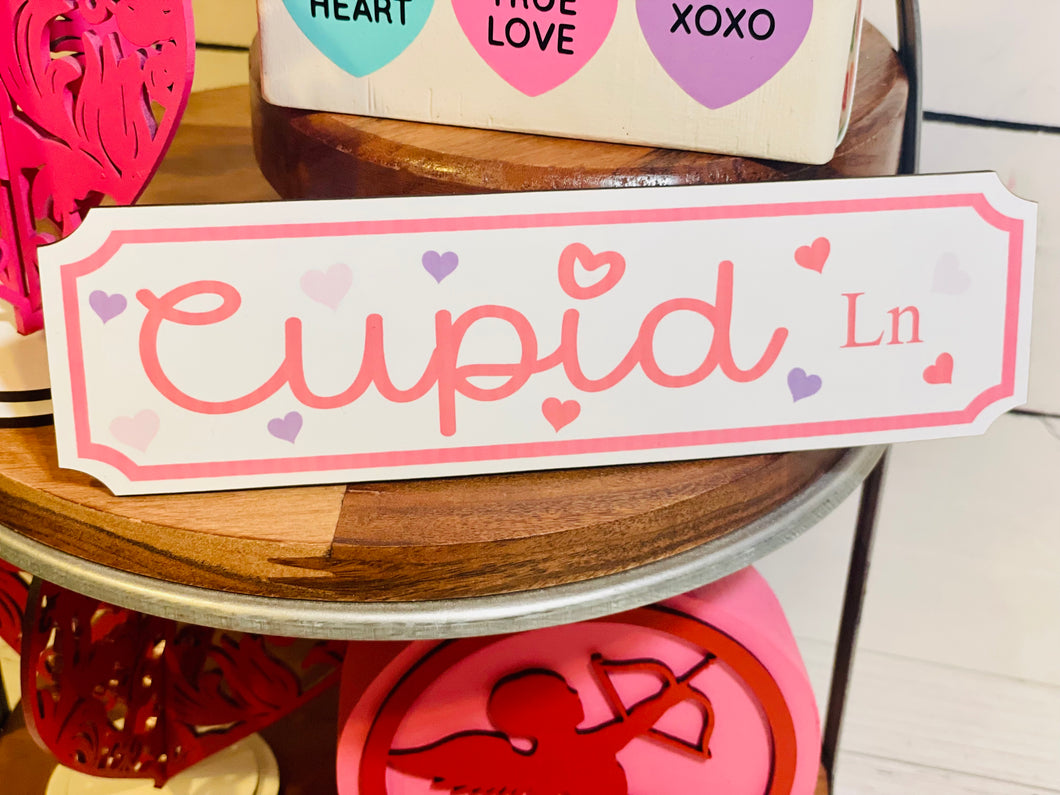 Cupid Ln Sign