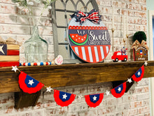 Load image into Gallery viewer, Americana Bunting Banner

